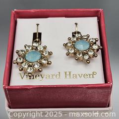 MaxSold Auction: Vineyard Haven Floral Starburst Dangle Earrings, Gold-Tone - Hatboro (Pennsylvania, USA) PARTNER MANAGED Estate Sale Online Auction -  Jacksonville Road