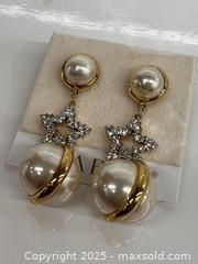 MaxSold Auction: Nina Ricci Jewelry Lot New with Tags  - Toronto (Ontario, Canada) PARTNER MANAGED Estate Sale Online Auction - Esander Drive (STORAGE)