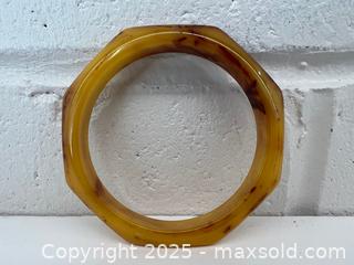 MaxSold Auction: Vintage Bakelite Bangles Bracelets  - Toronto (Ontario, Canada) PARTNER MANAGED Estate Sale Online Auction - Esander Drive (STORAGE)