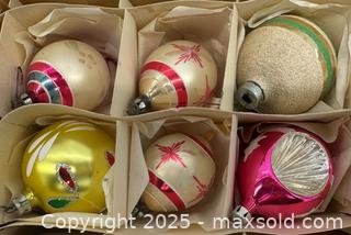 MaxSold Auction: Vintage Christmas Ornament Lot - Toronto (Ontario, Canada) PARTNER MANAGED Estate Sale Online Auction - Esander Drive (STORAGE)