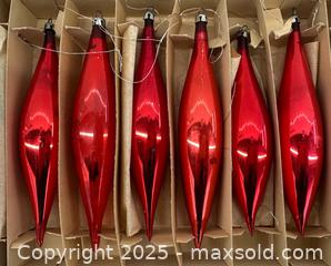 MaxSold Auction: Vintage Christmas Ornaments - Toronto (Ontario, Canada) PARTNER MANAGED Estate Sale Online Auction - Esander Drive (STORAGE)