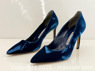 MaxSold Auction: Vintage Manolo Blahnik Blue Velvet Heels sz39 Shoes  - Toronto (Ontario, Canada) PARTNER MANAGED Estate Sale Online Auction - Esander Drive (STORAGE)