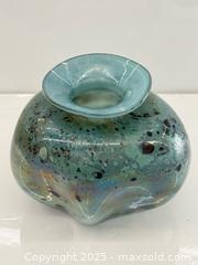 MaxSold Auction: Vintage Signed Canadian Art Glass Vase c.1989 - Toronto (Ontario, Canada) PARTNER MANAGED Estate Sale Online Auction - Esander Drive (STORAGE)