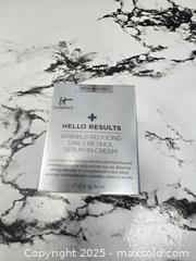 MaxSold Auction: IT Cosmetics Hello Results Wrinkle-Reducing Daily Retinol Serum-in-Cream  - Brampton (Ontario, Canada) PARTNER MANAGED Commercial Liquidation Online Auction - Rosedale Avenue West