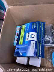 MaxSold Auction: Misc box  - Brampton (Ontario, Canada) PARTNER MANAGED Commercial Liquidation Online Auction - Rosedale Avenue West