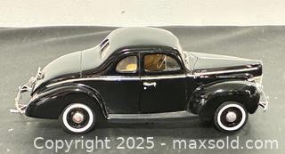 MaxSold Auction: 1940 Ford Sedan Diecast Car  - Newmarket (Ontario, Canada) PARTNER MANAGED Reseller Online Auction - Walter Avenue