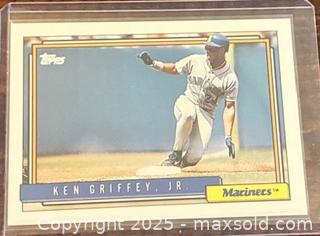 MaxSold Auction: 1992 Topps Ken Griffey Jr. Baseball Collectible Trading Card  - Newmarket (Ontario, Canada) PARTNER MANAGED Reseller Online Auction - Walter Avenue