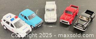 MaxSold Auction: Assort Small Diecast Cars / Trucks  - Newmarket (Ontario, Canada) PARTNER MANAGED Reseller Online Auction - Walter Avenue