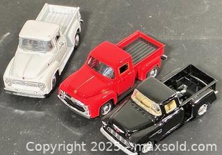 MaxSold Auction: Assort Small Diecast Cars / Trucks  - Newmarket (Ontario, Canada) PARTNER MANAGED Reseller Online Auction - Walter Avenue