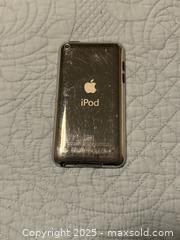 MaxSold Auction: Apple iPod Touch 4th Gen 32GB - Toronto (Ontario, Canada) SELLER MANAGED Downsizing Online Auction - Collingdale Road