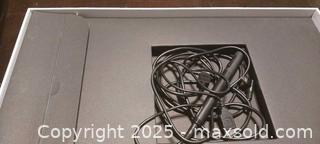 MaxSold Auction: Used professional graphics tablet  - Windsor (Ontario, Canada) SELLER MANAGED Moving Online Auction - Hickory Road