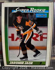 MaxSold Auction: 1991-92 OPC Hockey Card Near Set 456 / 528 in Binder Pages  - Ottawa (Ontario, Canada) SELLER MANAGED Downsizing Online Auction - Sandy Forest Place
