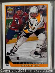 MaxSold Auction: 1993-94 Upper Deck Hockey Card Series 1 Near Set 308 / 310 Cards in Binder Pages  - Ottawa (Ontario, Canada) SELLER MANAGED Downsizing Online Auction - Sandy Forest Place