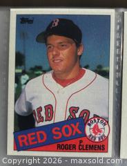 MaxSold Auction:  1985 Topps Baseball Card Near Complete Set 791 / 792 Cards in Binder Pages - High Grade - Ottawa (Ontario, Canada) SELLER MANAGED Downsizing Online Auction - Sandy Forest Place