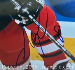 MaxSold Auction: Autographed Mark Recchi Philadelphia Flyers 8" x 10" Color Photo  - Ottawa (Ontario, Canada) SELLER MANAGED Downsizing Online Auction - Sandy Forest Place