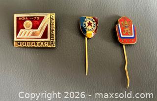 MaxSold Auction: Lot of 7 Vintage Czechoslovakia Hockey Pins - Ottawa (Ontario, Canada) SELLER MANAGED Downsizing Online Auction - Sandy Forest Place