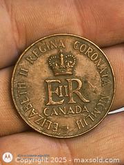 MaxSold Auction: ER Elizabeth Copper Medallion Collector  - Kingston (Ontario, Canada) SELLER MANAGED Downsizing Online Auction - Railway Street