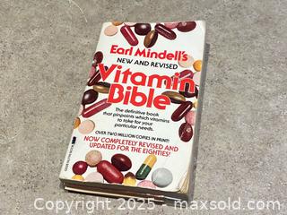 MaxSold Auction: Lot of 4 Health & Holistic Medicine Paperbacks - London (Ontario, Canada) PARTNER MANAGED Downsizing Online Auction - Trillium Cresent