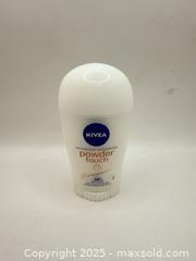 MaxSold Auction: 2 Pieces Nivea Anti-Perspirant 2 Pieces Beloved Watermelon Mint Mojito Bath Bombs - Norfolk (Ontario, Canada) SELLER MANAGED Commercial Liquidation Online Auction - Robinson Street