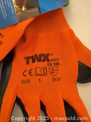 MaxSold Auction: 3 Pairs Toolway Polyester And Latex Foam Gloves- Large - Norfolk (Ontario, Canada) SELLER MANAGED Commercial Liquidation Online Auction - Robinson Street