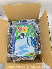 MaxSold Auction: 7 Pieces Scotch-Brite No-Scratch Scrubber Refill - Norfolk (Ontario, Canada) SELLER MANAGED Commercial Liquidation Online Auction - Robinson Street