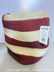 MaxSold Auction: Alkaso 100% Natural Fiber Jute Basket - Norfolk (Ontario, Canada) SELLER MANAGED Commercial Liquidation Online Auction - Robinson Street