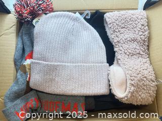 MaxSold Auction: Assorted Box Of Winter Hats 15 Pieces  - Norfolk (Ontario, Canada) SELLER MANAGED Commercial Liquidation Online Auction - Robinson Street