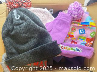 MaxSold Auction: Assorted Box Of Winter Hats 15 Pieces  - Norfolk (Ontario, Canada) SELLER MANAGED Commercial Liquidation Online Auction - Robinson Street