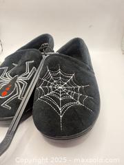 MaxSold Auction: Kids Slippers Size 13-1 2 Pairs  - Norfolk (Ontario, Canada) SELLER MANAGED Commercial Liquidation Online Auction - Robinson Street