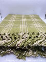 MaxSold Auction: Maryland Green Dark Throw Blanket - Norfolk (Ontario, Canada) SELLER MANAGED Commercial Liquidation Online Auction - Robinson Street