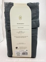 MaxSold Auction: Threshold King Sized Performance Flat Sheet 100% Cotton 400 Thread Count Smooth Sateen - Norfolk (Ontario, Canada) SELLER MANAGED Commercial Liquidation Online Auction - Robinson Street