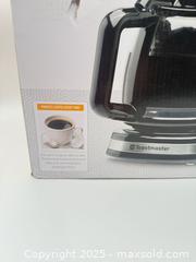MaxSold Auction: Toastmaster Large 12 Cup Coffee Maker with Removable Brew Basket - Norfolk (Ontario, Canada) SELLER MANAGED Commercial Liquidation Online Auction - Robinson Street