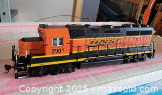MaxSold Auction: Bachmann HO Scale BNSF Locomotive Train  - East Cocalico Township (Pennsylvania, USA) SELLER MANAGED Downsizing Online Auction - Stevens Road