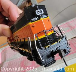 MaxSold Auction: Bachmann HO Scale BNSF Locomotive Train  - East Cocalico Township (Pennsylvania, USA) SELLER MANAGED Downsizing Online Auction - Stevens Road