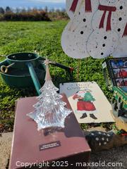 MaxSold Auction: Christmas Decor Lot  - East Cocalico Township (Pennsylvania, USA) SELLER MANAGED Downsizing Online Auction - Stevens Road