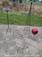 MaxSold Auction: Garden Decor Lot (4 pieces) - East Cocalico Township (Pennsylvania, USA) SELLER MANAGED Downsizing Online Auction - Stevens Road