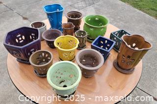 MaxSold Auction: Large Lot of Decorative Ceramic Flower Pots  - East Cocalico Township (Pennsylvania, USA) SELLER MANAGED Downsizing Online Auction - Stevens Road