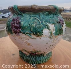 MaxSold Auction: Majolica Style Grapevine Ceramic Planter  - East Cocalico Township (Pennsylvania, USA) SELLER MANAGED Downsizing Online Auction - Stevens Road