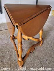 MaxSold Auction: Mid-Century Wooden Drop Leaf Folding Side/End Table  - East Cocalico Township (Pennsylvania, USA) SELLER MANAGED Downsizing Online Auction - Stevens Road