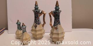 MaxSold Auction: Japanese Glazed Porcelain Salt & Pepper Set with Oil & Vinegar - Kingston (Ontario, Canada) SELLER MANAGED Downsizing Online Auction -  Sydenham Street