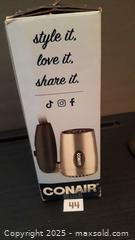 MaxSold Auction: Conair compact dryer - Oakville (Ontario, Canada) SELLER MANAGED Charity/Fundraising Online Auction - Wakehurst Crescent