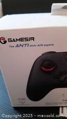 MaxSold Auction: Gamesir, Nova Lite Wireless Game Controller - Oakville (Ontario, Canada) SELLER MANAGED Charity/Fundraising Online Auction - Wakehurst Crescent