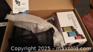 MaxSold Auction: Outdoor Camping Shower set - Oakville (Ontario, Canada) SELLER MANAGED Charity/Fundraising Online Auction - Wakehurst Crescent