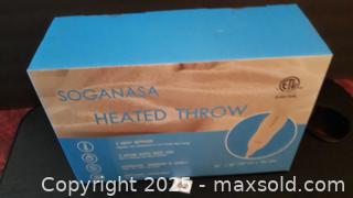 MaxSold Auction: Soganasa Heated Throw - Oakville (Ontario, Canada) SELLER MANAGED Charity/Fundraising Online Auction - Wakehurst Crescent