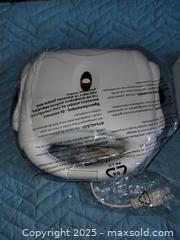 MaxSold Auction: Waffle Maker 3 in 1 by Amazon Basics - Oakville (Ontario, Canada) SELLER MANAGED Charity/Fundraising Online Auction - Wakehurst Crescent