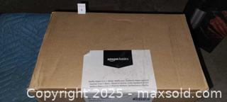 MaxSold Auction: Waffle Maker 3 in 1 by Amazon Basics - Oakville (Ontario, Canada) SELLER MANAGED Charity/Fundraising Online Auction - Wakehurst Crescent