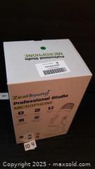 MaxSold Auction: Zealsound Professional Studio Microphone - Oakville (Ontario, Canada) SELLER MANAGED Charity/Fundraising Online Auction - Wakehurst Crescent