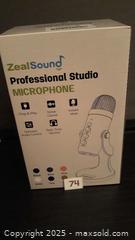MaxSold Auction: Zealsound Professional Studio Microphone - Oakville (Ontario, Canada) SELLER MANAGED Charity/Fundraising Online Auction - Wakehurst Crescent