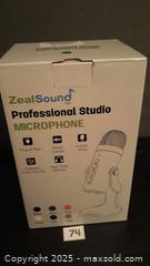 MaxSold Auction: Zealsound Professional Studio Microphone - Oakville (Ontario, Canada) SELLER MANAGED Charity/Fundraising Online Auction - Wakehurst Crescent