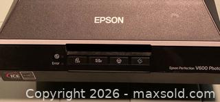 MaxSold Auction: Epson Perfection Photo Scanner V600 - Oak Bay (British Columbia, Canada) SELLER MANAGED Downsizing Online Auction - Fair Street